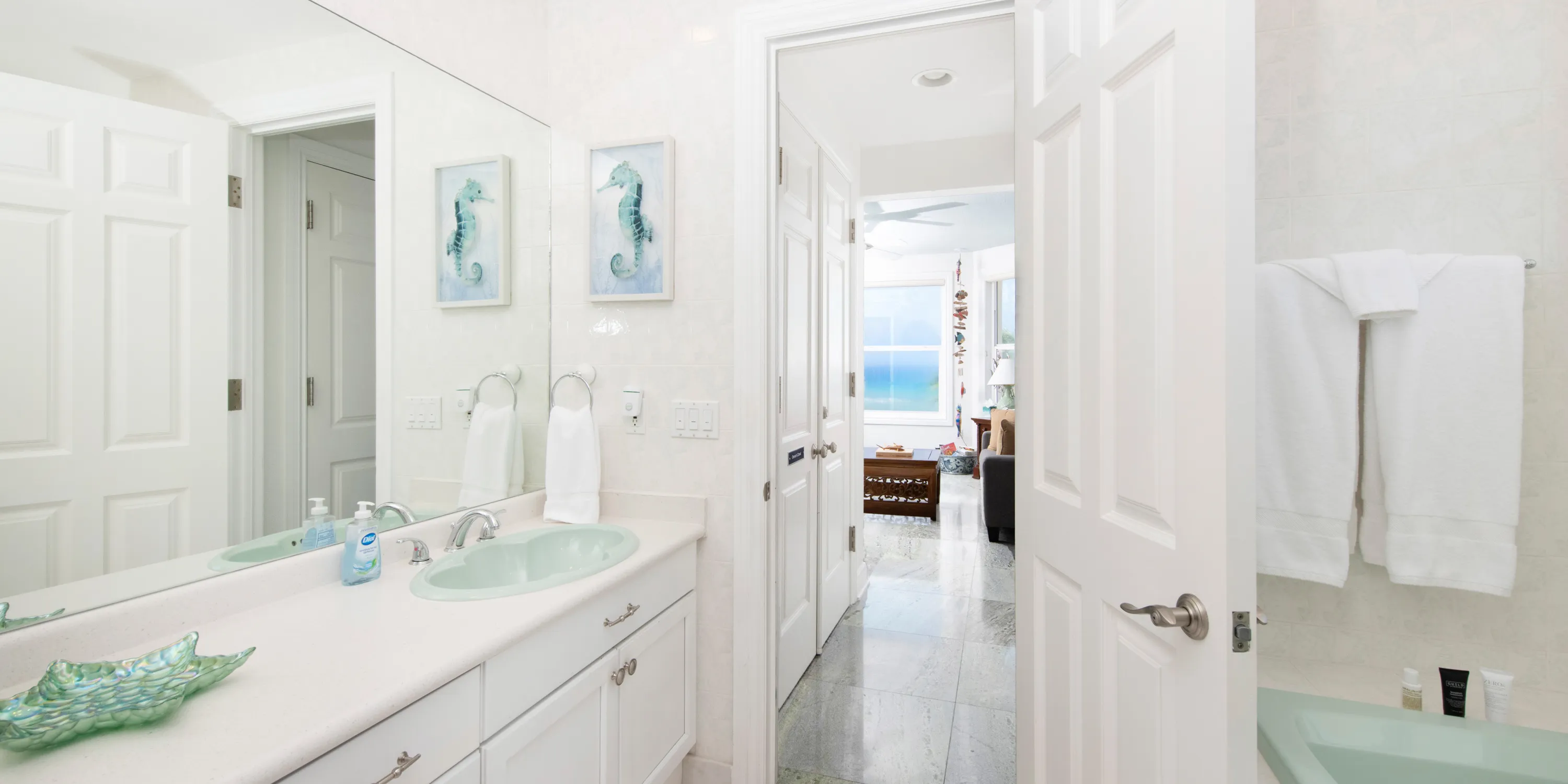 Great Bluff Estates – 5-Bedroom Villa in East End, Grand Cayman photo 36