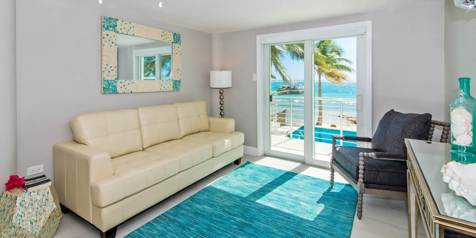 Blue Serenity – 4BR Beachfront Villa, South Coast photo 24