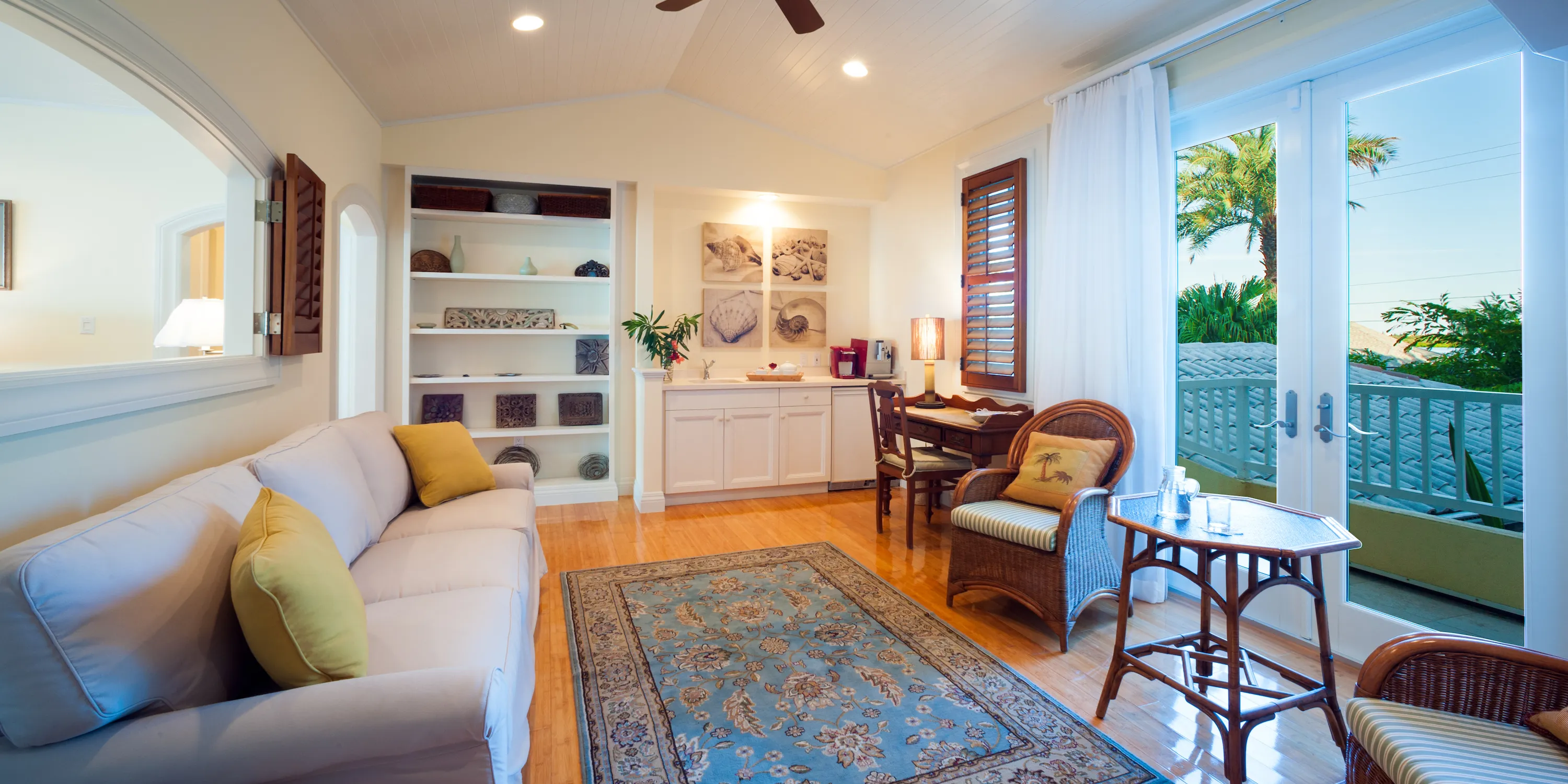 Cos Kai: 5-Bedroom Villa with Private Dock in Cayman Kai photo 16