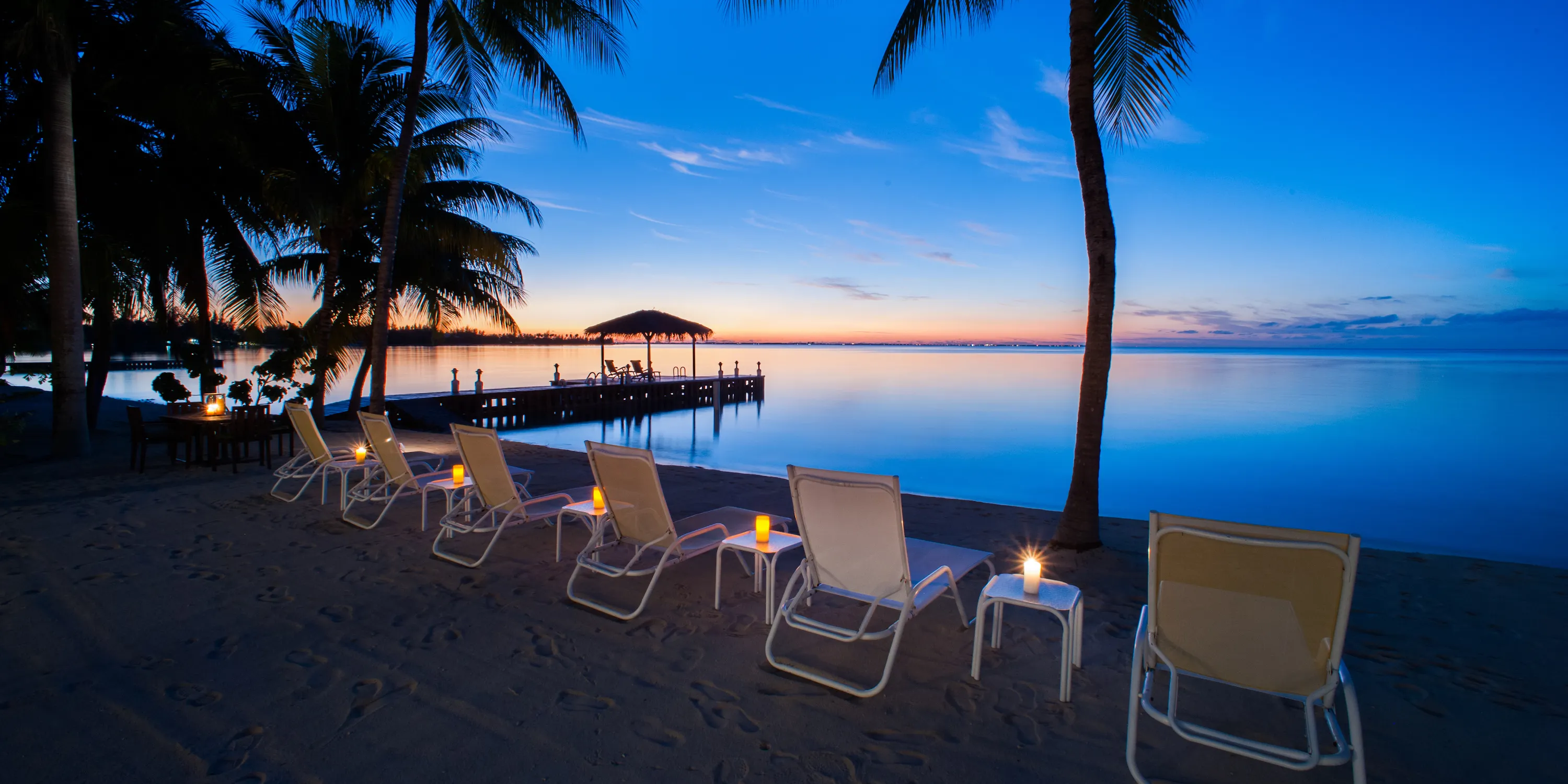 Cos Kai: 5-Bedroom Villa with Private Dock in Cayman Kai photo 3