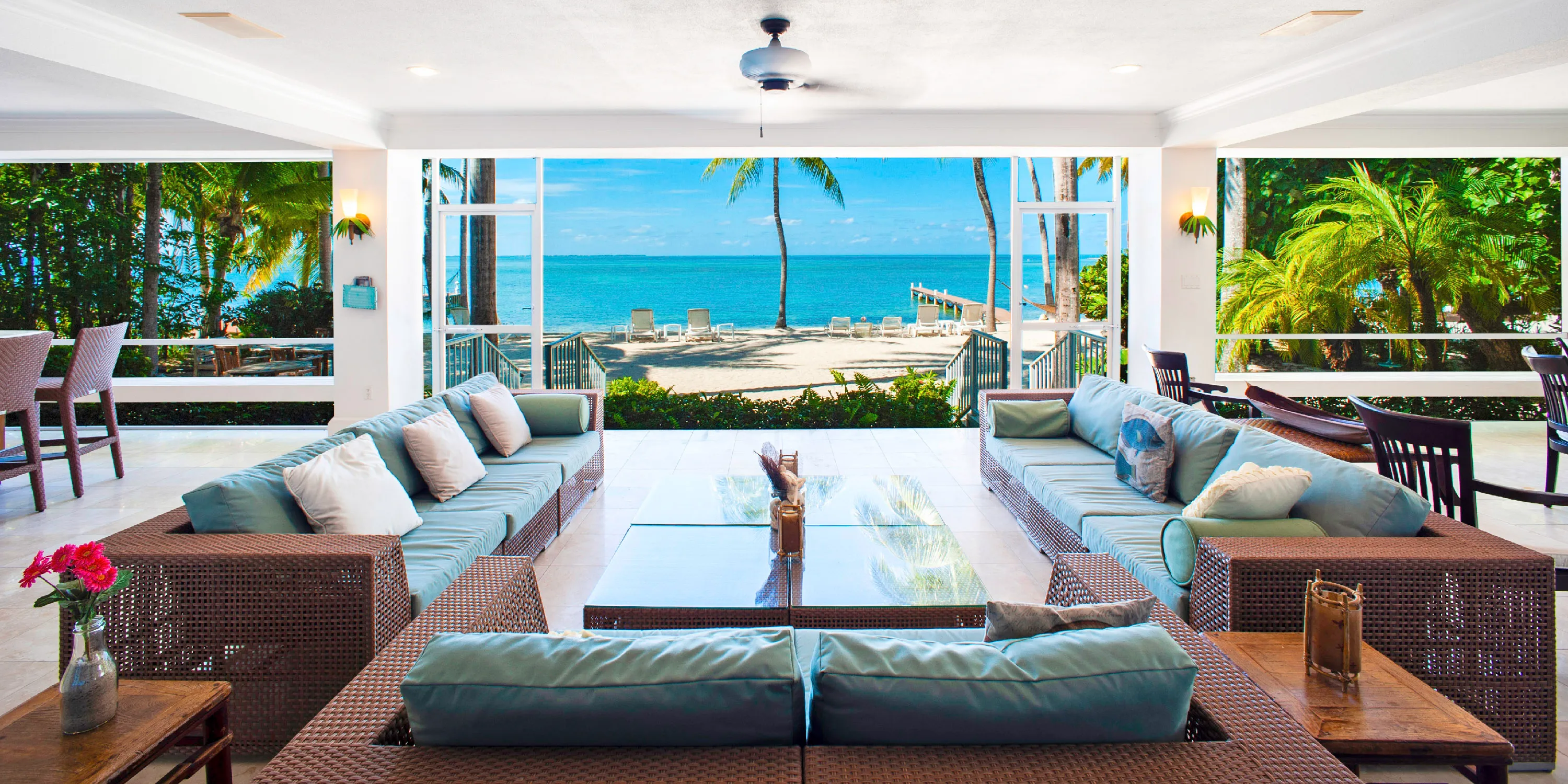 Cos Kai: 5-Bedroom Villa with Private Dock in Cayman Kai photo 6