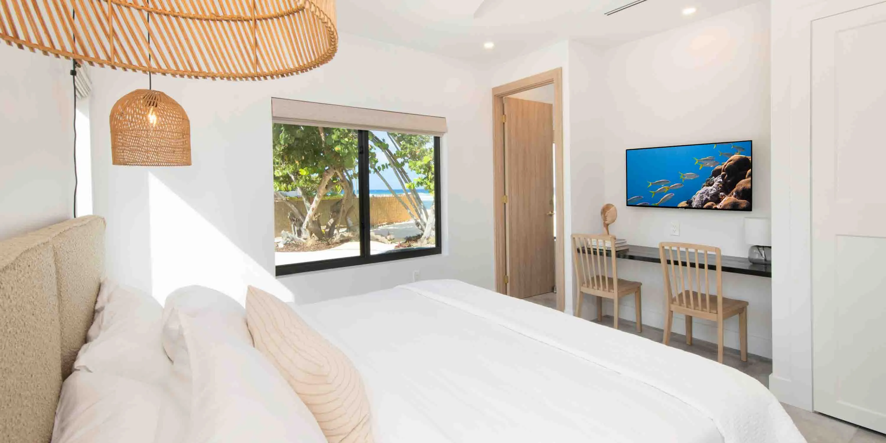 Halcyon Point – 5-Bedroom Villa in North Side, Grand Cayman photo 18