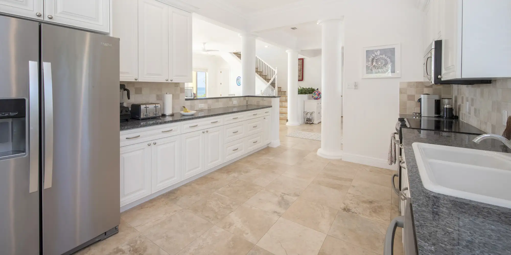 Hidden Treasure – 5BR Villa with Private Dock, South Coast photo 13