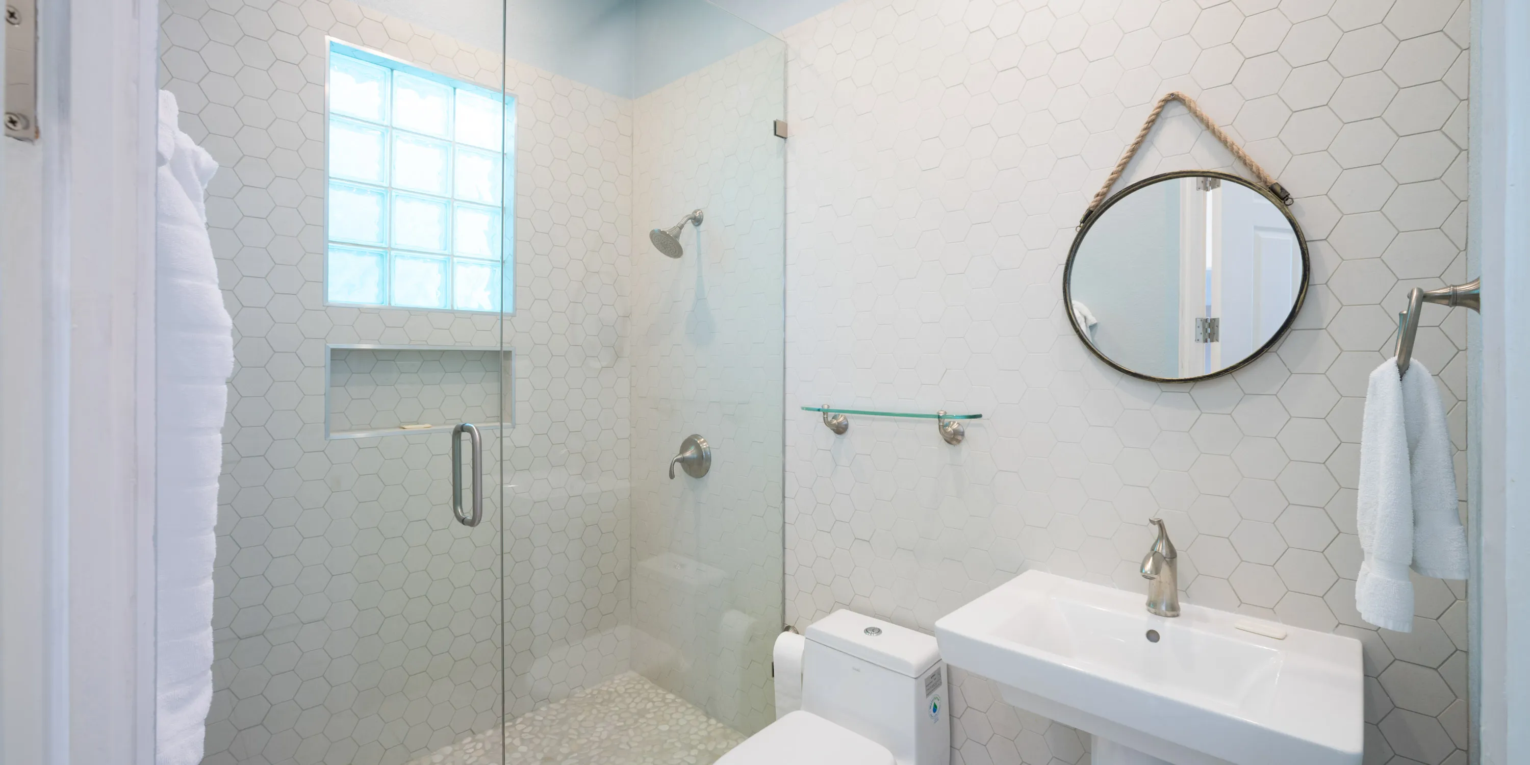 Kai Vista – 4BR Pool & Spa Villa, Rum Point photo 16