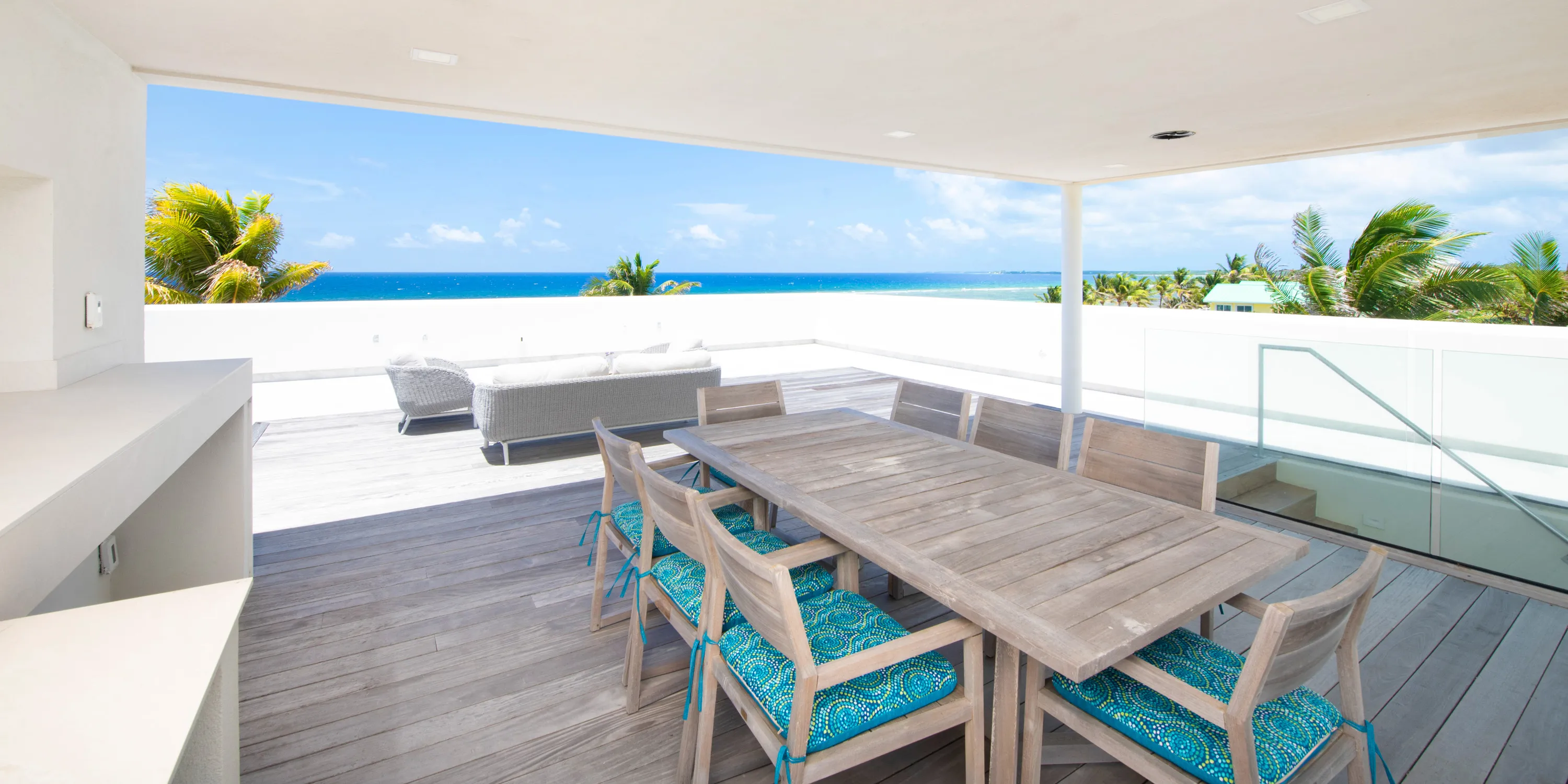 Olympus: 5-Bedroom Oceanfront Villa in Rum Point photo 27
