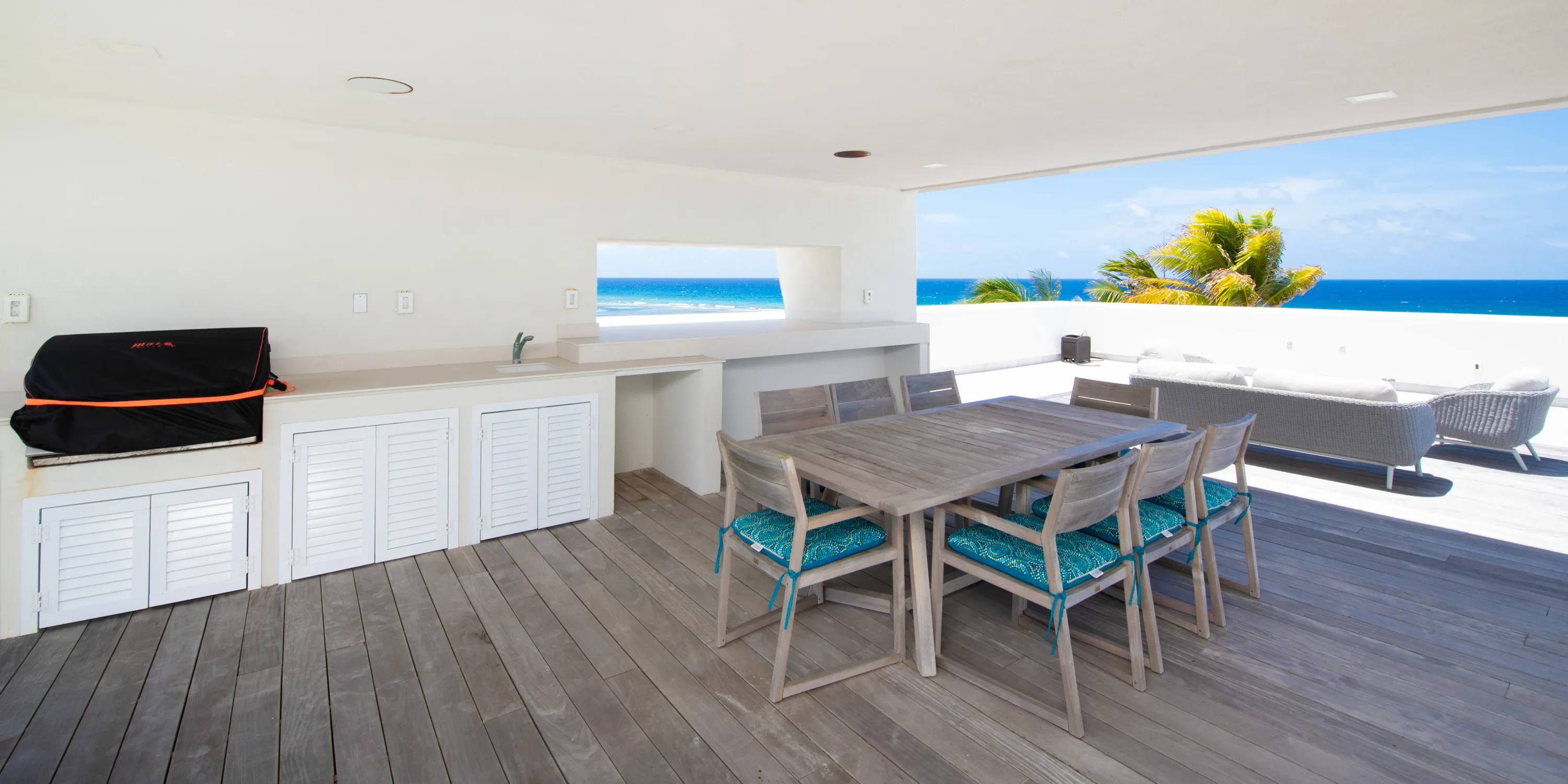 Olympus: 5-Bedroom Oceanfront Villa in Rum Point photo 31