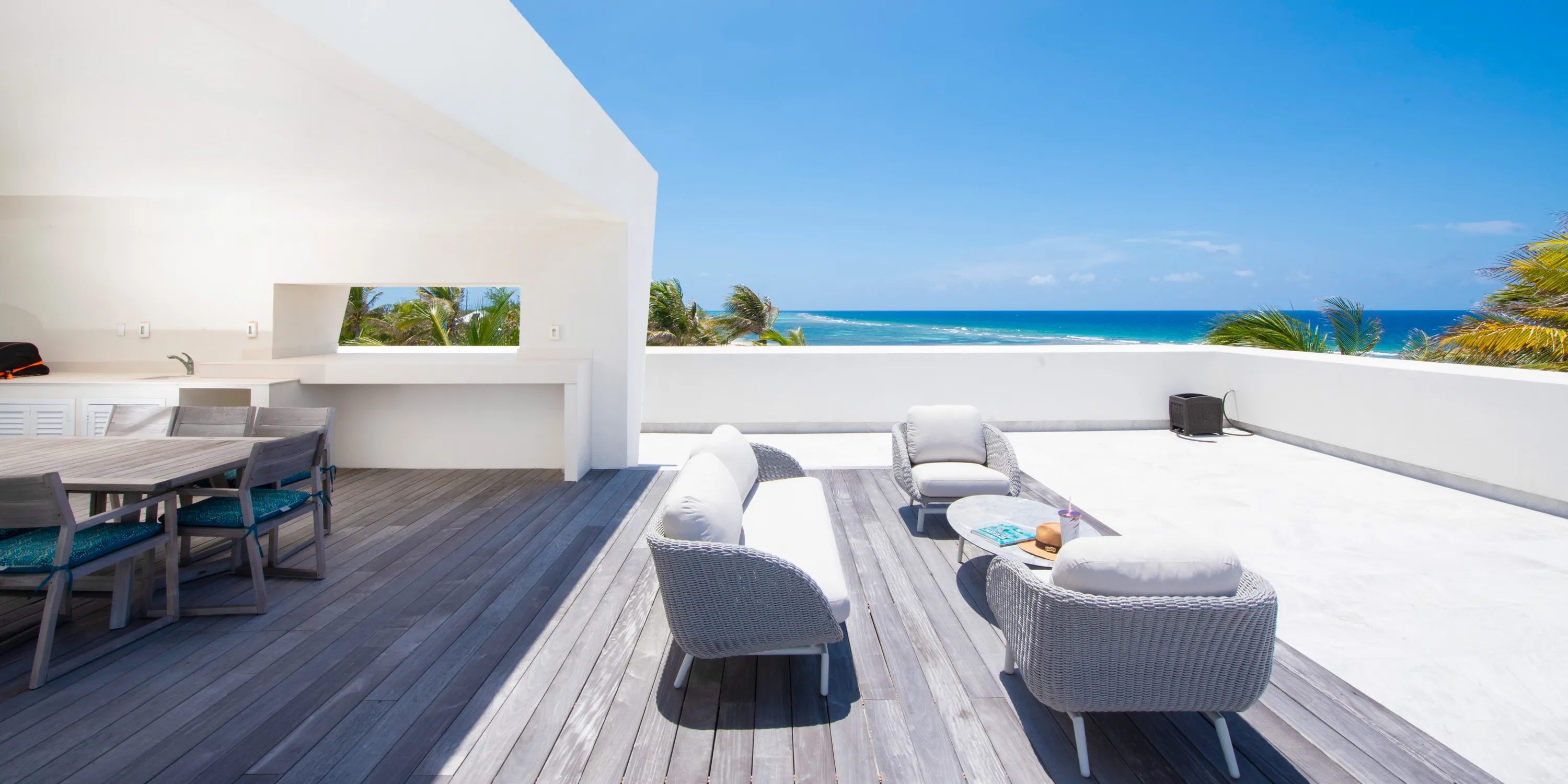 Olympus: 5-Bedroom Oceanfront Villa in Rum Point photo 32