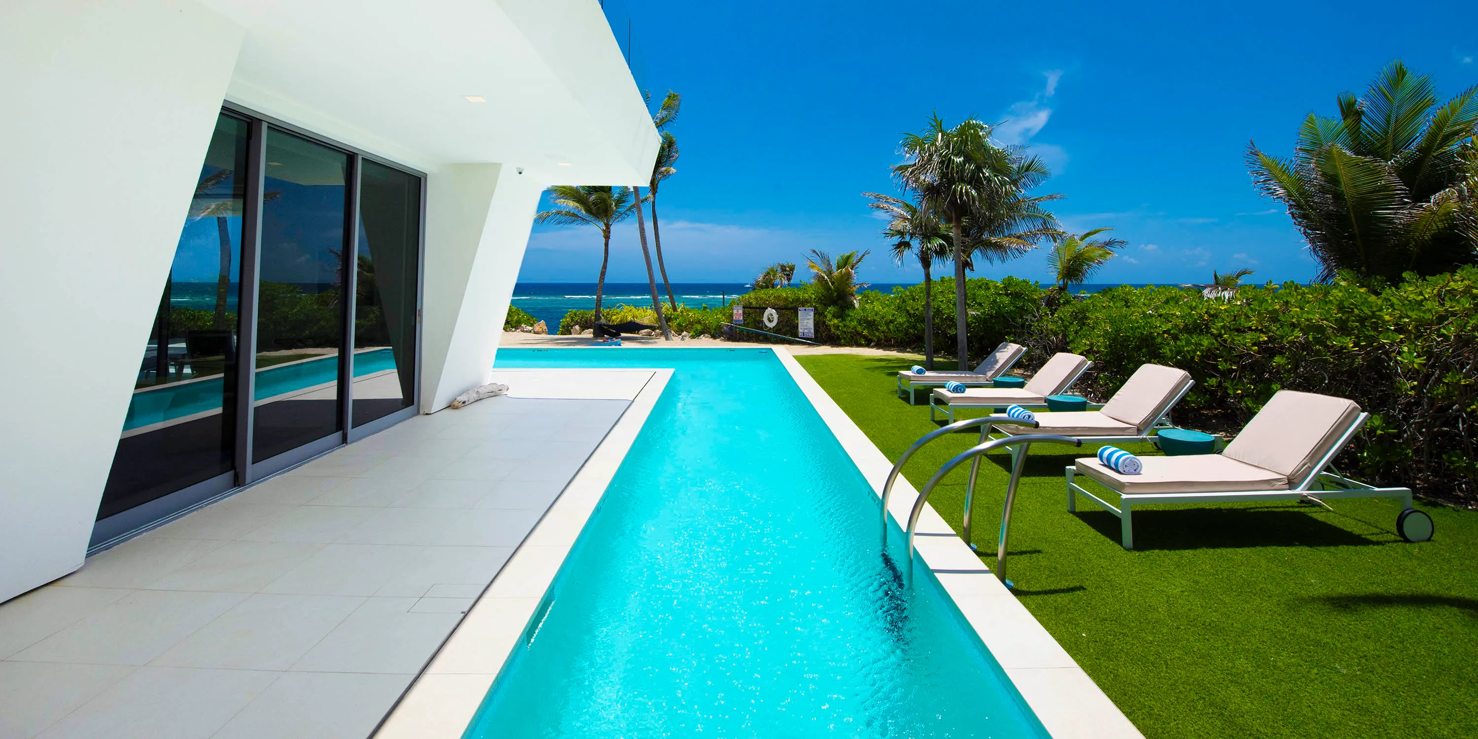 Olympus: 5-Bedroom Oceanfront Villa in Rum Point photo 47