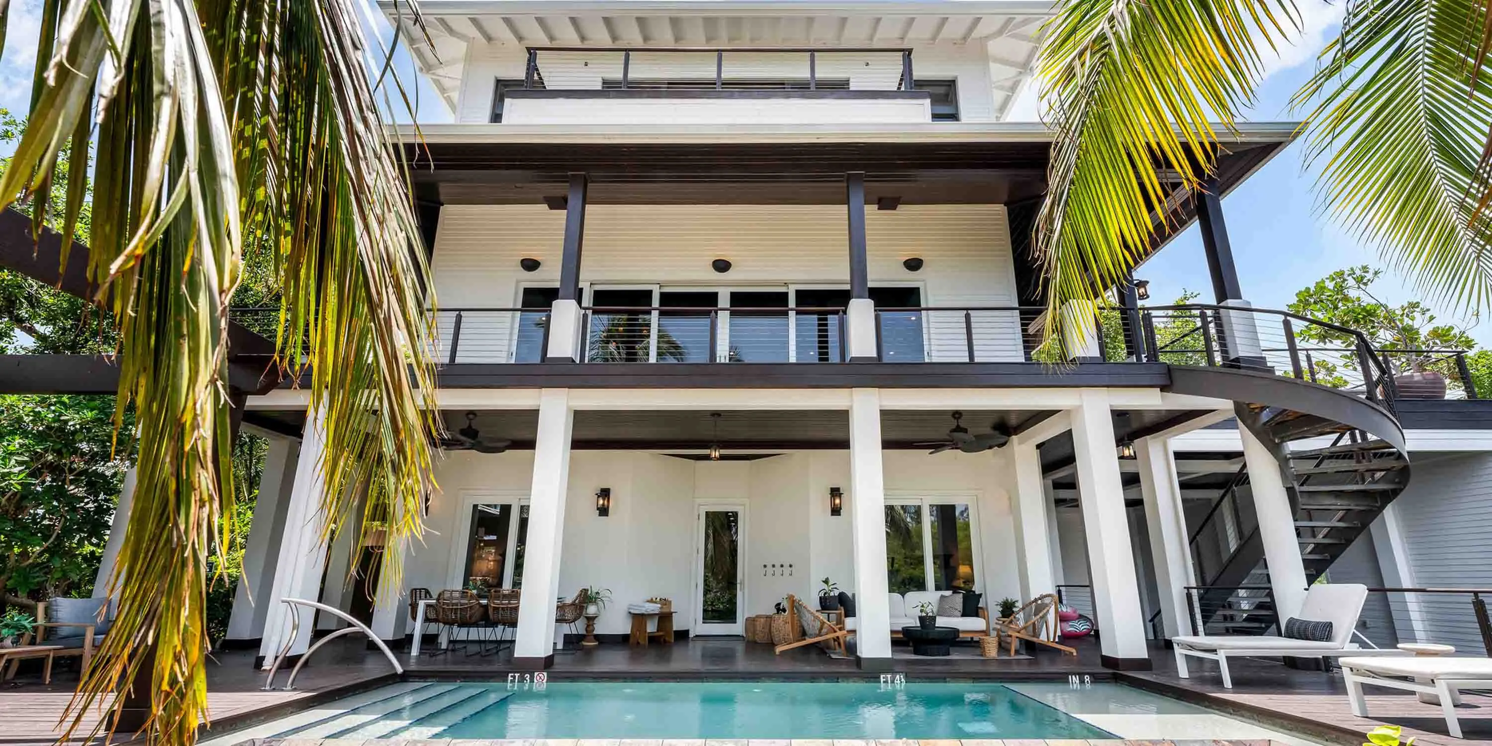 Ritz-Carlton Deckhouse #1: 5-Bedroom Villa on Seven Mile Beach photo 13