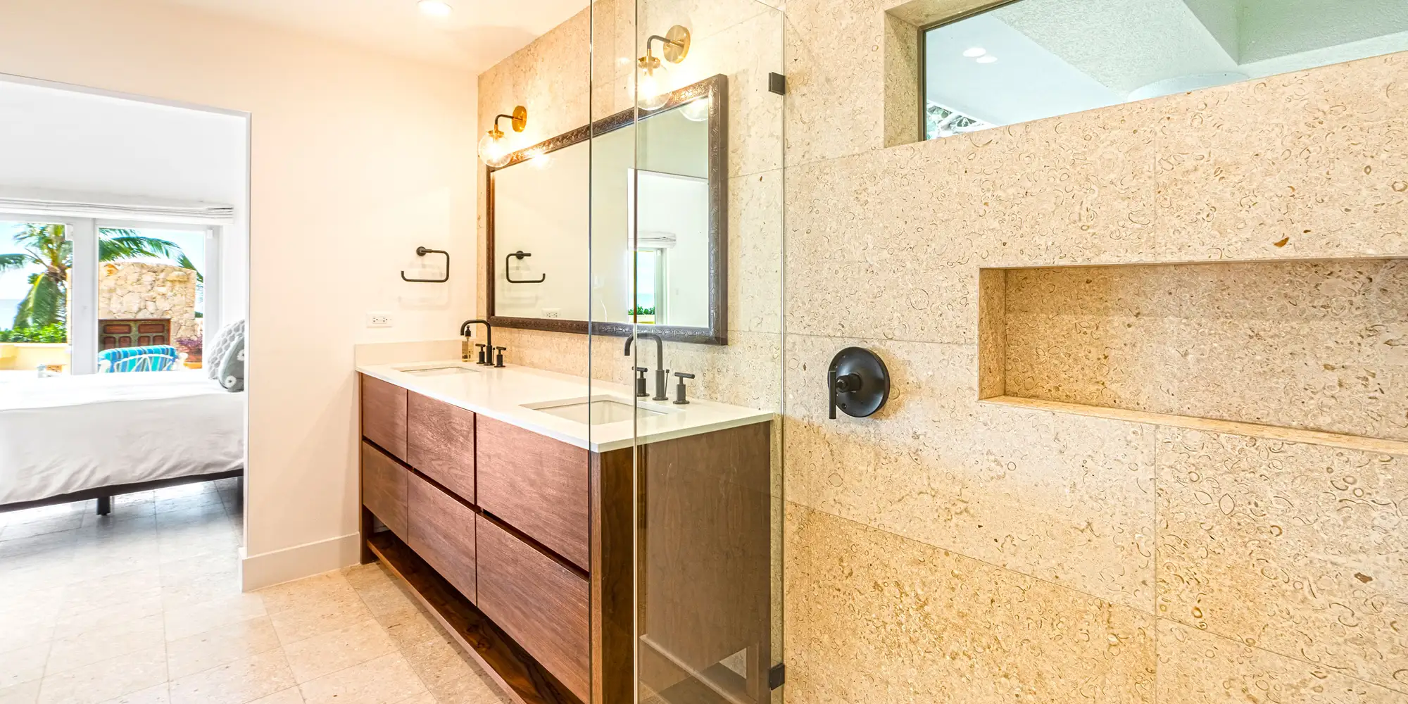 Turtle Beach Villa photo 12